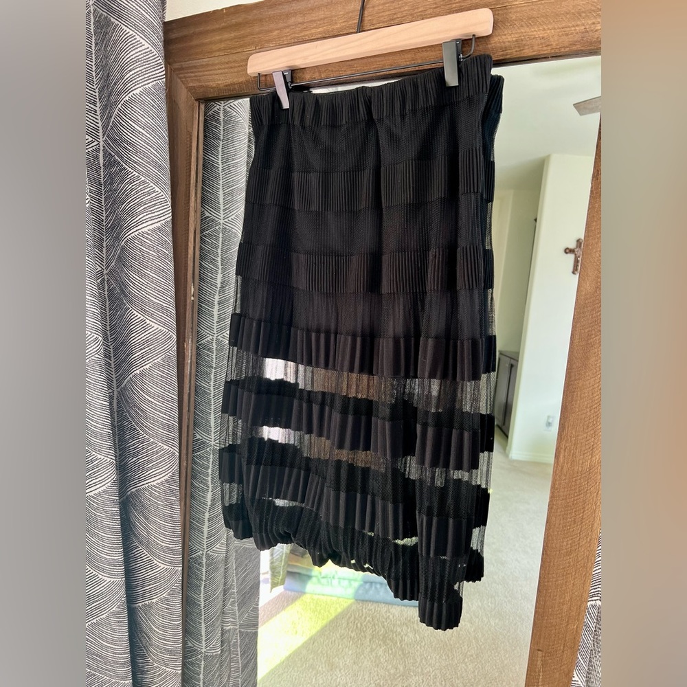 High Raise - cute black skirt #S